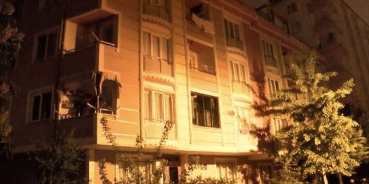 Balkondan düşen beş yaşındaki çocuk öldü