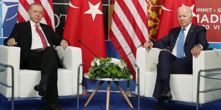Biden'dan Erdoğan'a 'NATO müttefiki' vurgulu tebrik