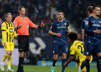 Borussia Dortmund'u yakan hakem, tehditler nedeniyle adliyeye başvurdu!