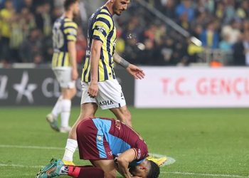 Bütün haftam zehir oldu; böyle şeyler düşünenleri Allah'a havale ediyorum