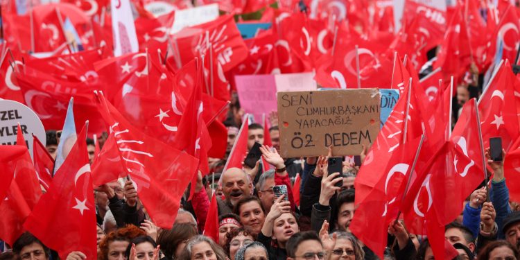 CHP'de Onursal Adıgüzel’in yerine getirilen isim belli oldu