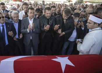 Caz sanatçısı İlham Gencer son yolculuğuna uğurlandı