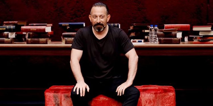 Cem Yılmaz, kime oy vereceğini açıkladı: Ben Kemal başkan diyorum…