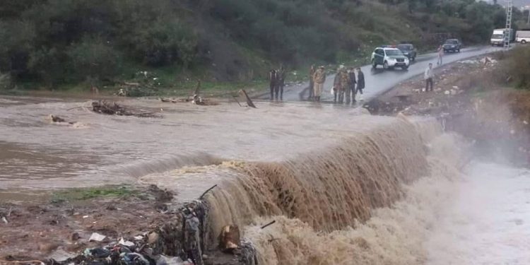 Cezayir'de kuraklığın ardından sel: Üç kişi öldü