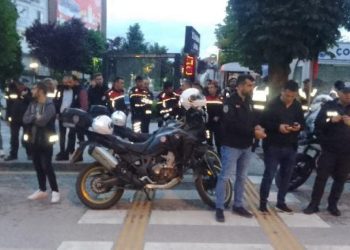 Çorum'da CHP Parti Binası taşlandı, iki CHP'li yaralandı