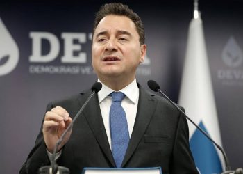 DEVA Partisi lideri Babacan:  Umutsuzluğa yer yok, buradayız