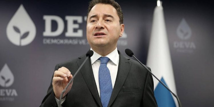 DEVA Partisi lideri Babacan:  Umutsuzluğa yer yok, buradayız