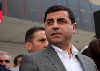 Demirtaş: Bazı adaylar, ikinci turda koltuk pazarlığı için milyonların umutlarıyla oynuyor