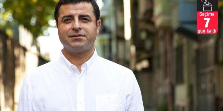 Demirtaş Yeşil Sol seçmenine seslendi: Tek bir oyumuz bile başka yere gitmemelidir