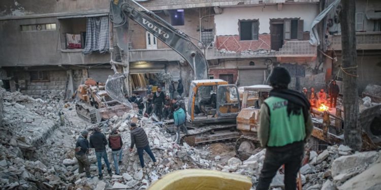 Depremzedelere 'ulaşım' yardımı ödemeleri Ziraat Bankası'na yatırılacak