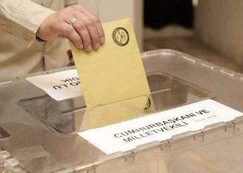 Diyarbakır'da 200 kişi 'hayali görev' nedeniyle oy kullanamadı