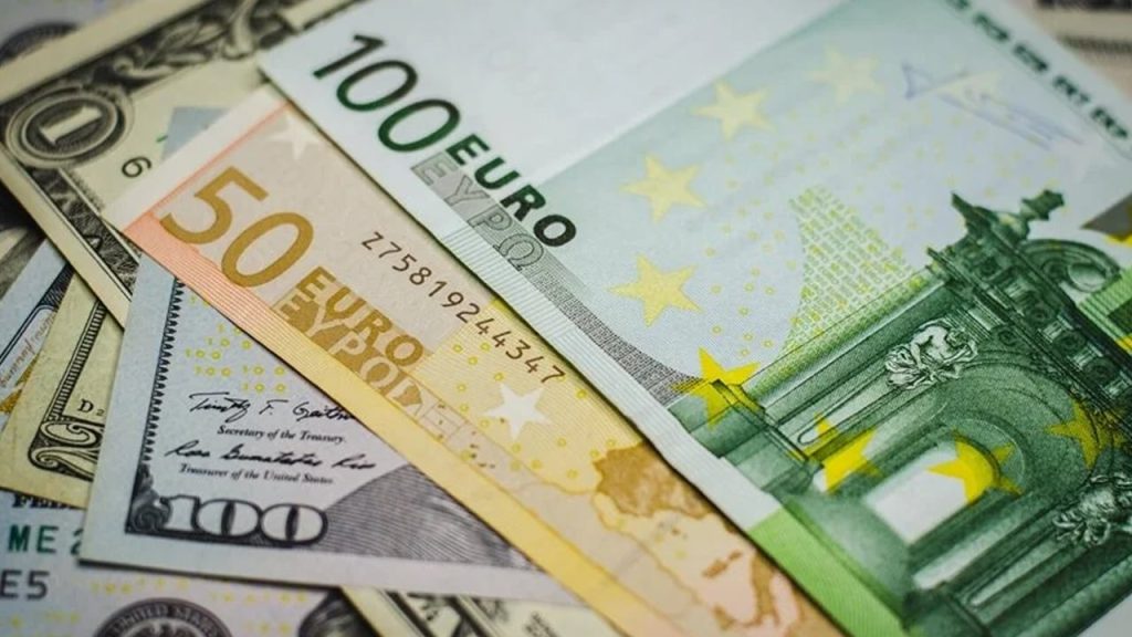 Dolar ve euro haftanın son işlem gününe nasıl başladı?