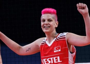 Ebrar Karakurt'tan seçim paylaşımı: 'İlk turda biter mi dediler. Dedim Olabilir'