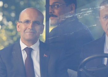 Erdoğan - Mehmet Şimşek zirvesinden yeni notlar: 'Şeref duyarım ama iki konuda güvence vermelisiniz', 'Bunu olmuş bil'
