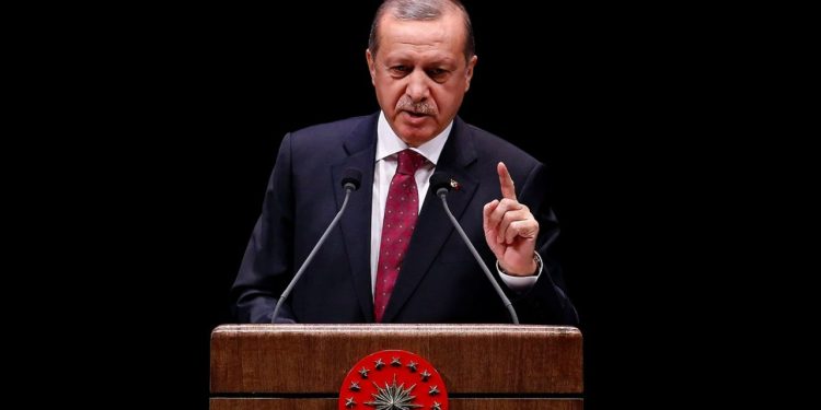 Erdoğan bu kez gençlere seslendi: Kimsenin sizi korkutmasına müsaade etmeyin