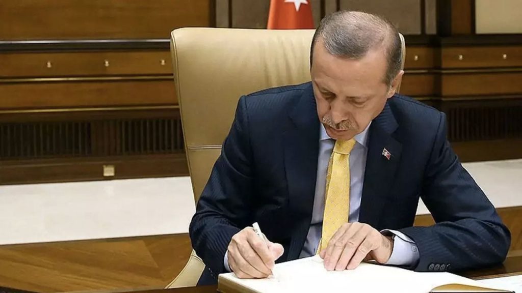 Erdoğan'dan seçim öncesi SEDDK kararnamesi: İki yıllık maaş garantisi