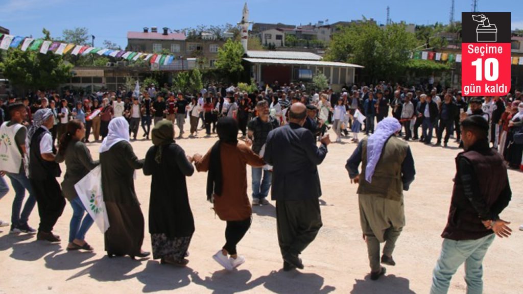 Ergani halk buluşmasına polis engeli: GBT sorgusu yapıldı ve 18 yaş altında olanlar alana alınmadı