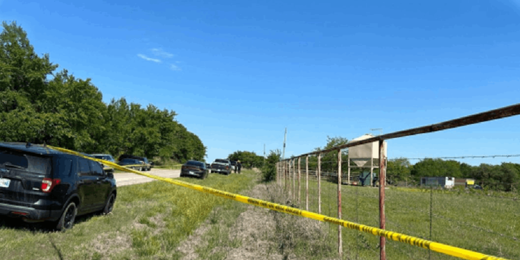 Evin bahçesini mezarlığa döndürmüş: Kayıp iki kişiyi ararken tam 7 ceset bulundu