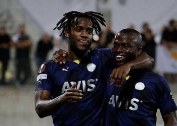 Fenerbahçe, Batshuayi-Valencia ile hiç kaybetmedi!