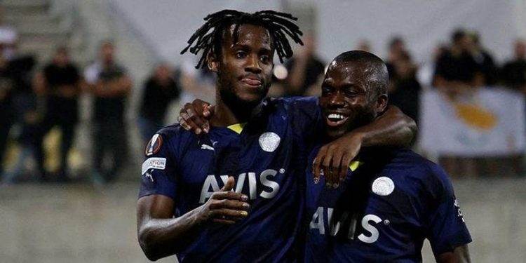 Fenerbahçe, Batshuayi-Valencia ile hiç kaybetmedi!