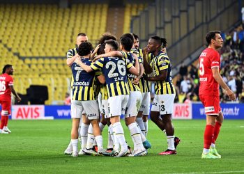Fenerbahçe kazandı ama yetmedi!