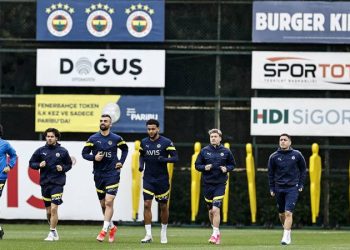 Fenerbahçe'de ayrılık rüzgârları; Serdar Dursun ve 3 futbolcu takımdan ayrılıyor!
