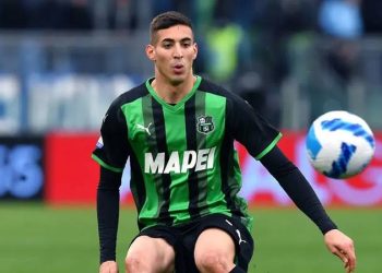 Fenerbahçe'den Mert Müldür hamlesi