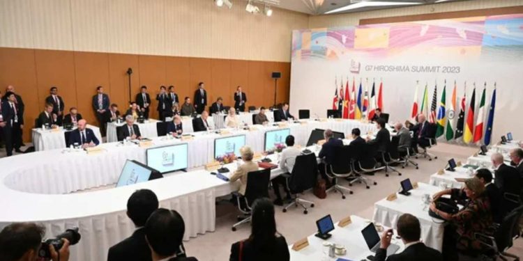 G7'den Rusya'ya yeni yaptırımlar