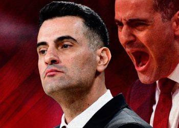 Galatasaray'da dikkat çeken ayrılık!