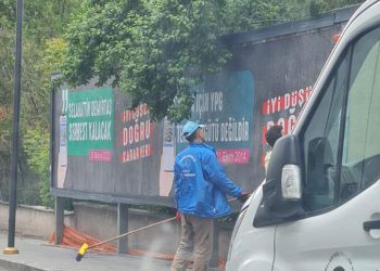 Gazeteci Ağırel: Nevşehir’deki panolara muhalefet aleyhinde yalan reklamlar asılıyor