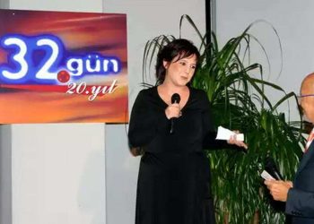 Gazeteci Banu Acun Türkiye’ye giriş yaptığı sırada gözaltına alındı