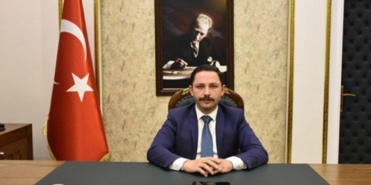 Gazeteci Kanbal'dan kayyım Kayabaşı hakkında suç duyurusu