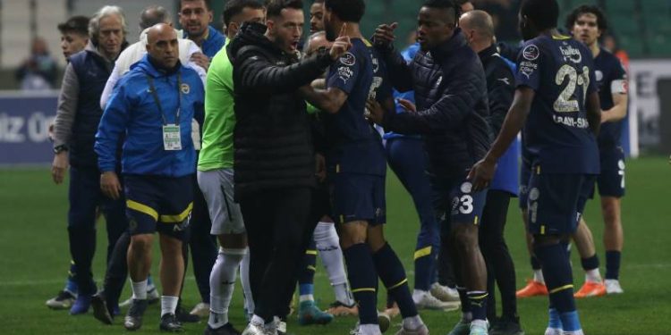 Giresunspor Başkanı Nahid Yamak: Fenerbahçe'den özür diledik