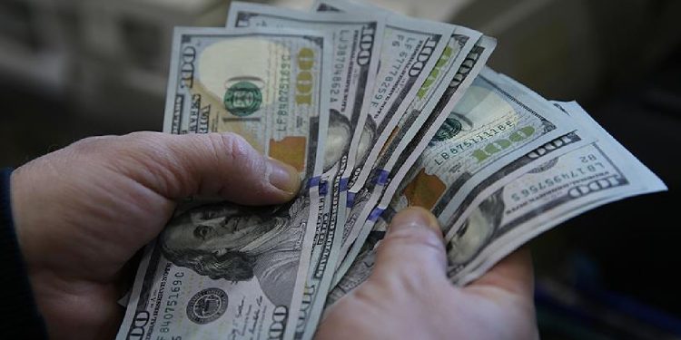 Gözler ABD'ye çevrildi: Dolar/TL'de hareketli saatler!