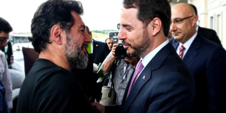 Hakan Atilla: Pasaportu Soylu iptal ettirdiyse bile tepeden talimat gelmiştir