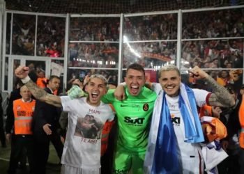 Hezimet sezonundan şampiyonluğa giden 12 ayın öyküsü