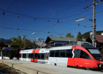 Hitler'in konuşması tren hoparlöründen yayınlandı, iki yolcu hakkında soruşturma açıldı