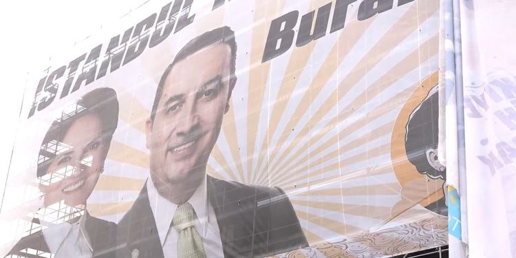 İYİ Parti afişine engel, İlçe Seçim Kurulu'ndan geldi