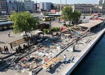 İdare Mahkemesi, Üsküdar'daki kaçak yapıların yıkılması işlemini durdurdu