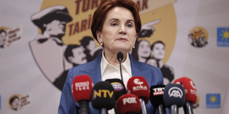 İddia: Akşener'e muhalif ekip, karşısına aday çıkartacak