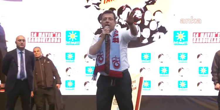 İmamoğlu yine kollarını sıvadı: 'Ben kolları sıvayınca bunlara bir şey oluyor biliyorsunuz...'