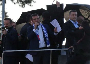 İmamoğlu'na saldırıyla ilgili gözaltına alınan 15 şüpheli serbest bırakıldı