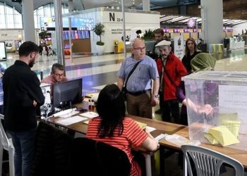 İstanbul Havalimanı’nda oy verme işlemi başladı