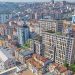 İstanbul Büyükşehir Belediye Başkanı Genel Sekreter Yardımcısı Dr. Buğra Gökce, İstanbul’da sığınmacıların yoğun yaşadığı 15 ilçede 5 yıllık kira artış oranının ortalama yüzde 654 olduğuna dikkat çekerek "Sığınmacı nüfusunun artması, konut piyasasının dengesini de bozuyor" dedi.