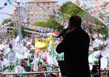 İstasyon Meydanı'nın mesajı: Tecrit kırılacak