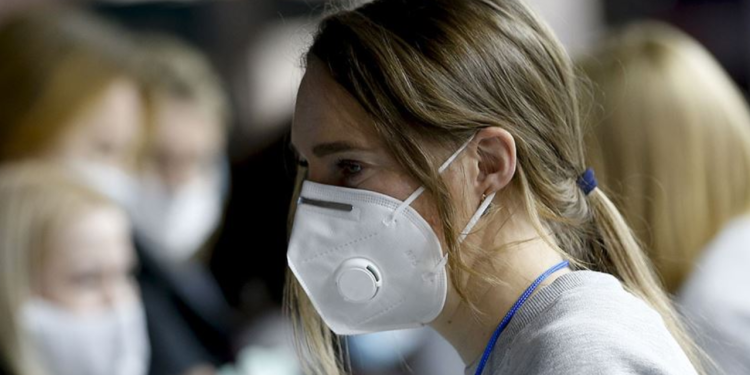 Japonya, Kovid-19'u mevsimsel grip kategorisine aldı