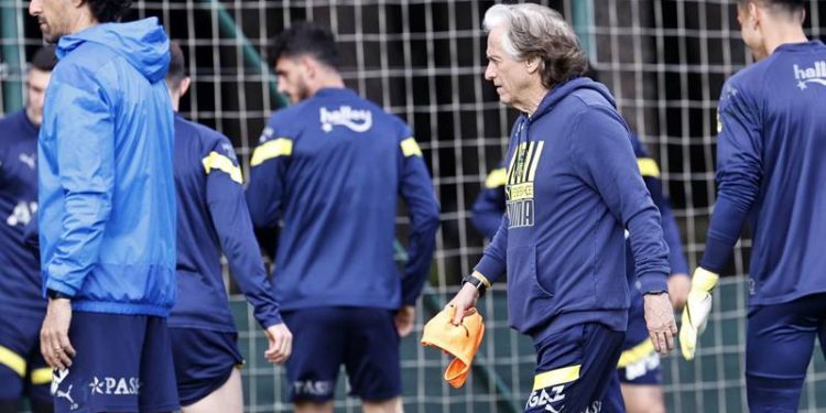 Jorge Jesus şampiyonluk için umutlu