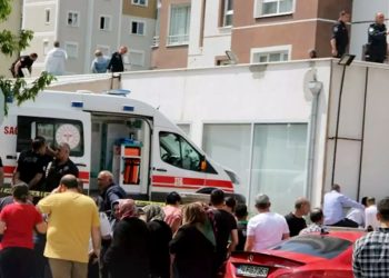 KAYSERİ | Çocuğunu kurtarmak istemişti; anne ve iki evladı 13. kattan düştü