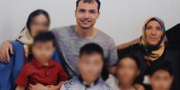 KHK’lı öğretmenin anne ve babası açık görüş yolunda vefat etti, eşi de ağır yaralandı