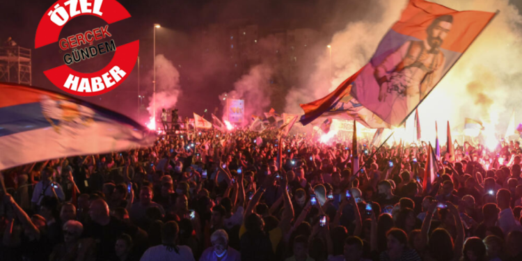 Karadağ'da ilk turda yenilen muhalefet, ikinci turda 32 yıllık iktidarı devirerek nasıl tarihi bir zafer kazandı? Türkiye ile büyük benzerlikler...